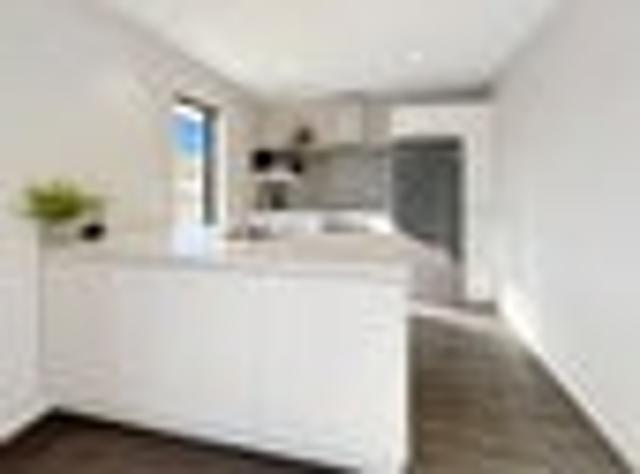 House for rent in Chaslands, Canterbury