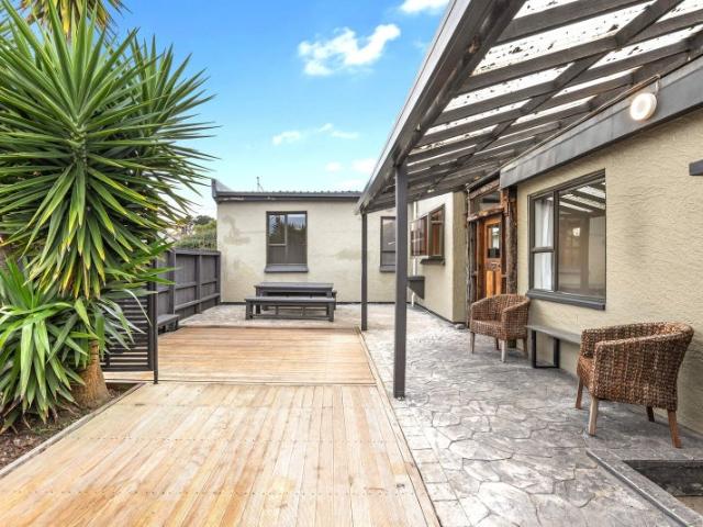 House for rent in Chaslands, Canterbury