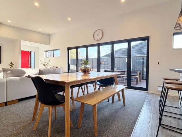 House for rent in Chaslands, Canterbury