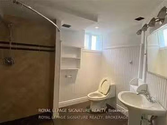 House for rent in Oakville, Ontario