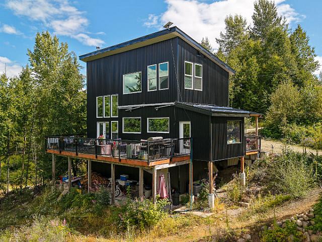 House for sale in British Columbia