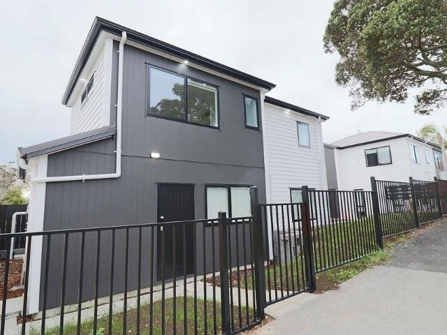 House for rent in Blockhouse Bay, Oroua County