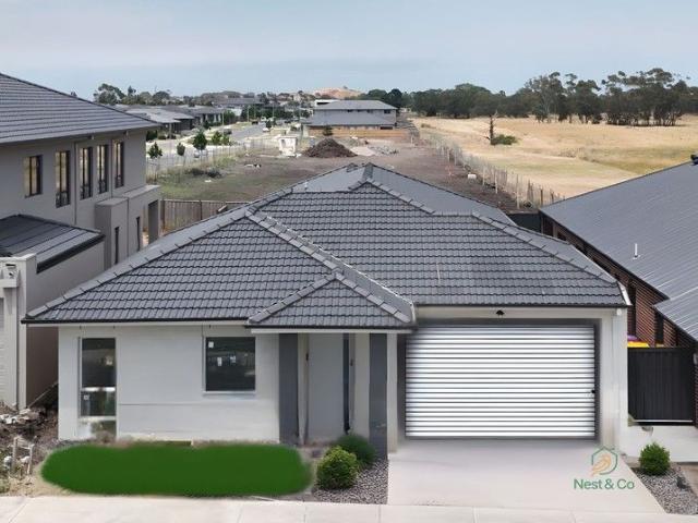 House for sale in Donnybrae, Melbourne