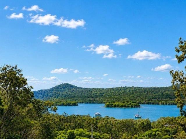House for sale in Russell Island, Greater Brisbane