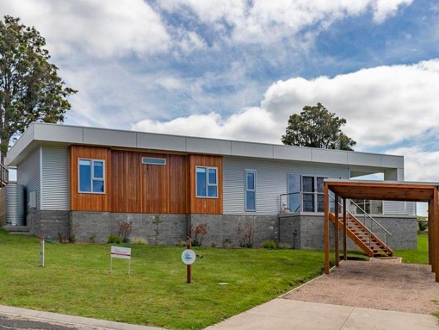 House for sale in Mallacoota, Victoria