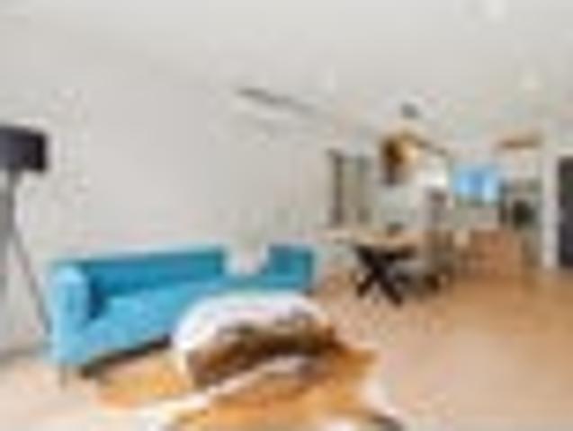 House for sale in Precise on Fred Taylor, Henderson-Massey