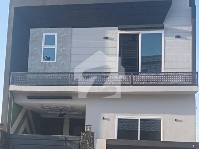 House for sale in Gujrat, Islamabad Capital Territory
