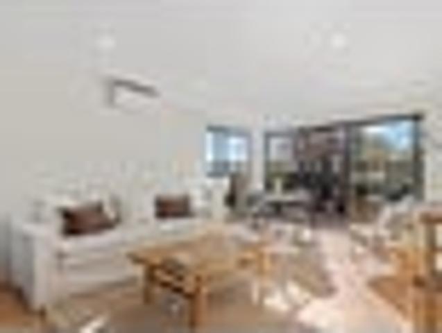 Townhouse for sale in Heathcote, Canterbury