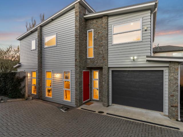 House for rent in Birkdale, Kaipātiki