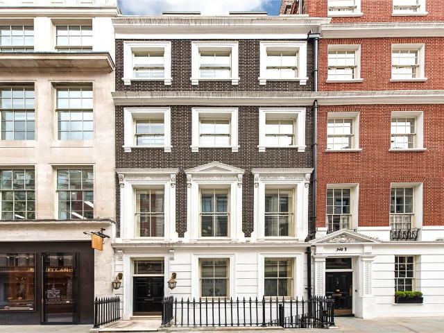 House for rent in East Marylebone, Greater London