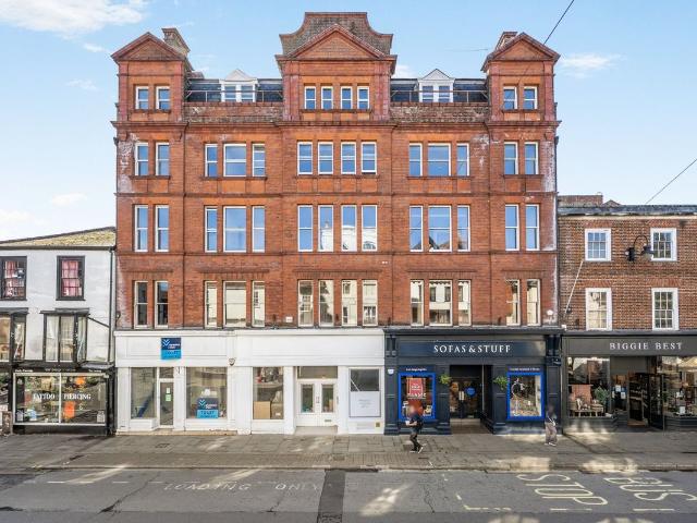 Apartment for rent in The Close, Salisbury