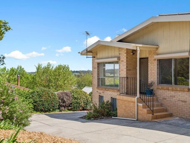 House for sale in Lobethal, Adelaide Hills Council