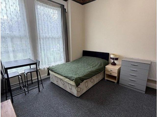 Room for rent in New Ferry, Wirral