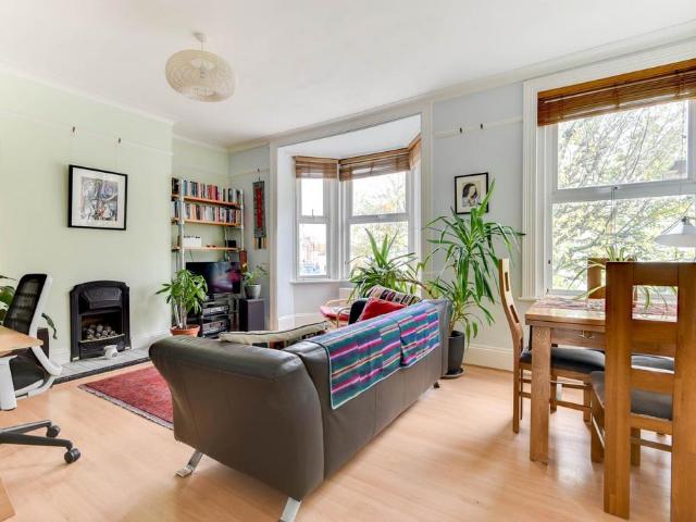 Apartment for rent in Hangleton