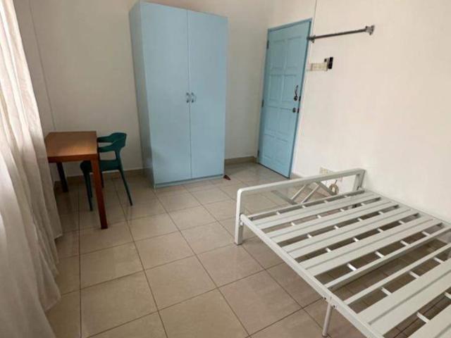 Room for rent in PJU 6, Petaling Jaya