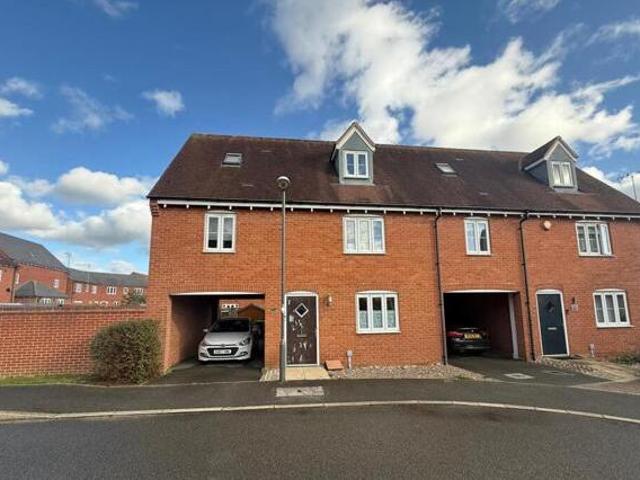 House for sale in Aylesbury, Buckinghamshire