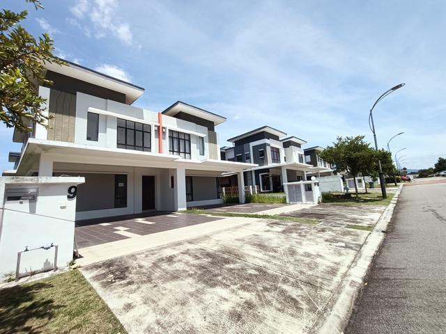 Residential House for sale in Kajang, Langat