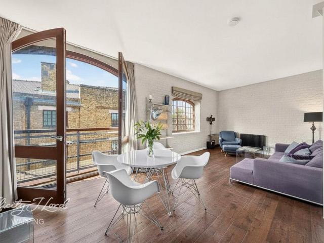 Apartment for rent in St. George in the East, Greater London