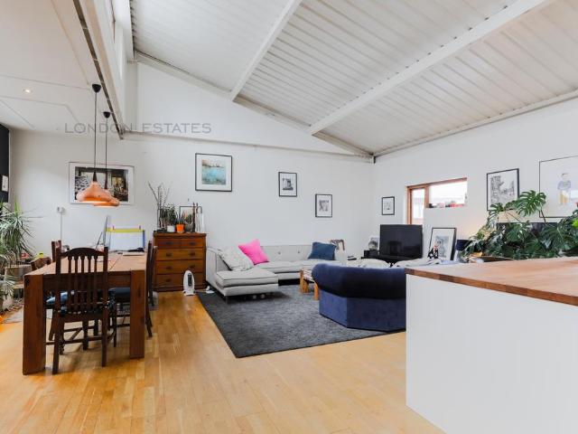 Apartment for rent in Harlesden, Greater London