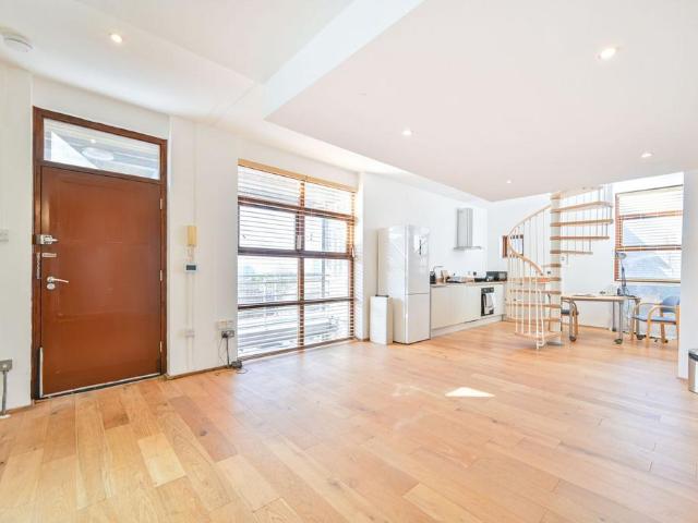 Apartment for rent in Harlesden, Greater London