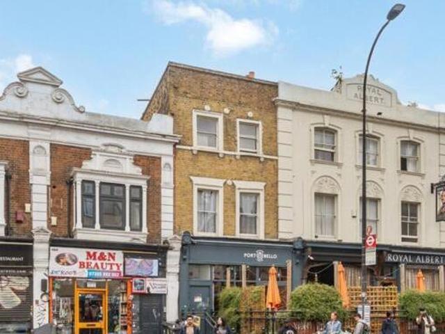 House for rent in Lyons, Greater London