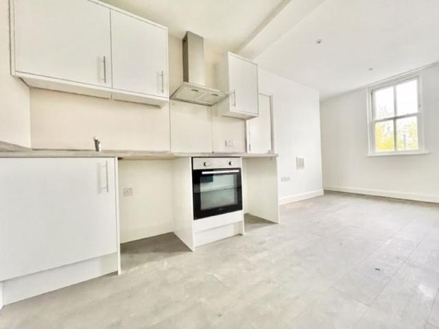 Apartment for rent in London Borough of Lewisham, Greater London