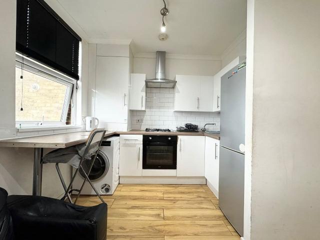 Apartment for rent in London Borough of Lewisham, New Cross
