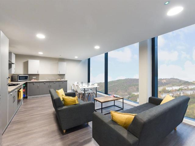 Apartment for rent in Nangreaves, Wales