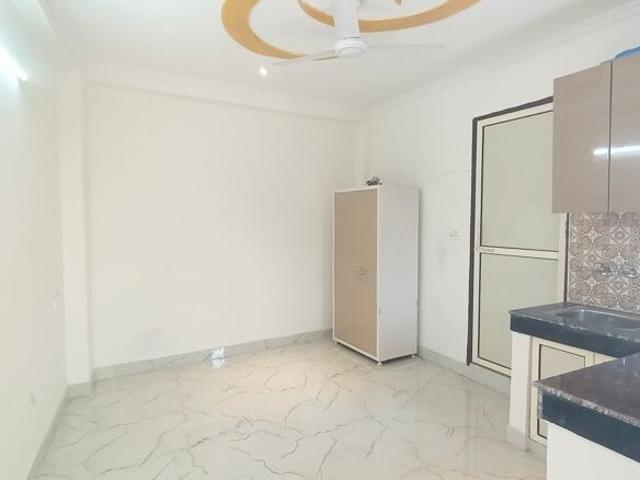 Flat for rent in Deri