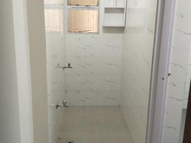 Flat for rent in Deri