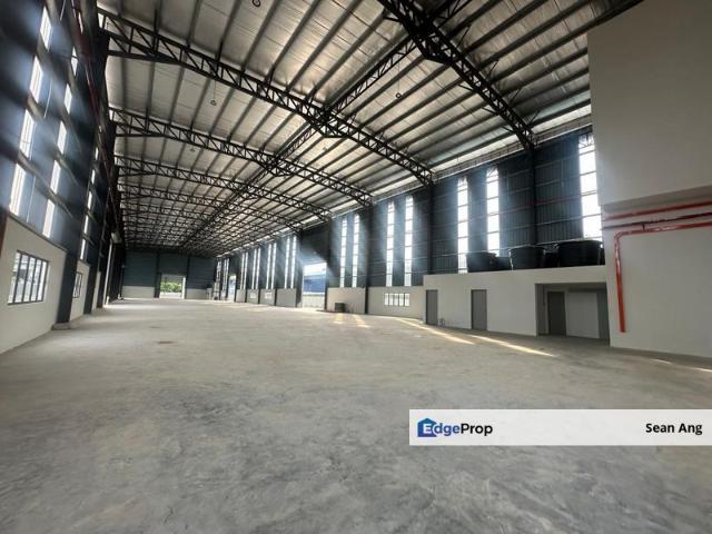 Warehouse for rent in Petaling, Alam Impian