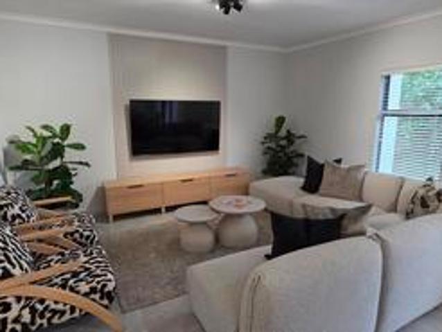 Apartment for sale in La Mercy, Kwazulu-natal
