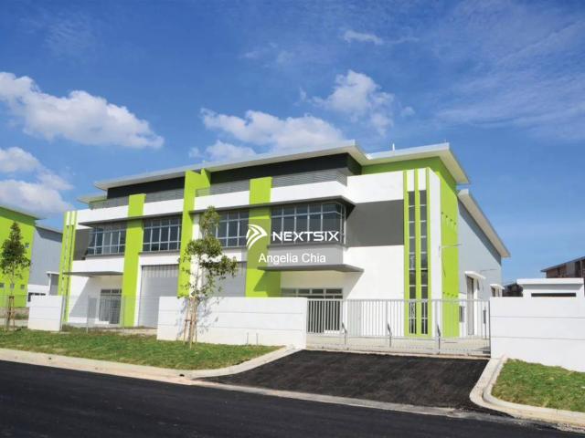 Warehouse for sale in Kuching