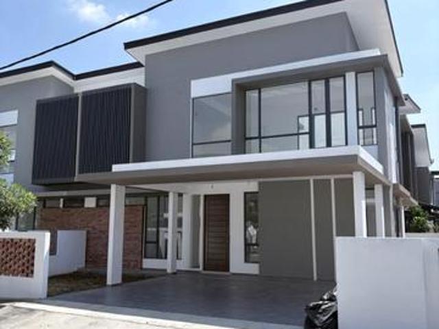 Residential House for sale in Malaka