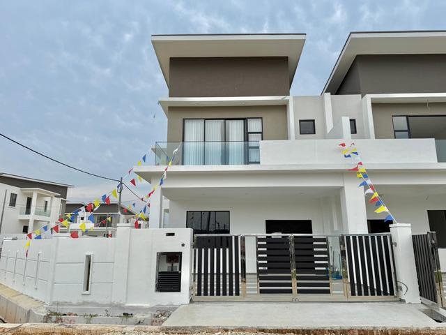 Terraced House for sale in Batu Pahat, Johor