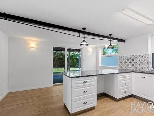Apartment for rent in Toombul, Queensland