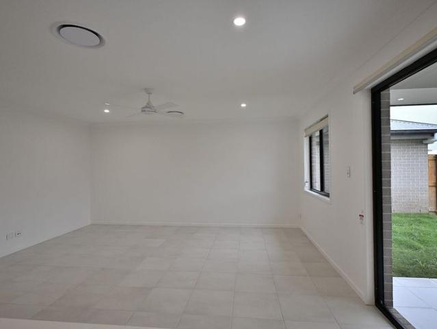 Apartment for rent in Rosenthal Heights, Southern Downs Regional