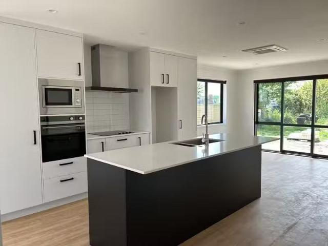 House for rent in Taranaki