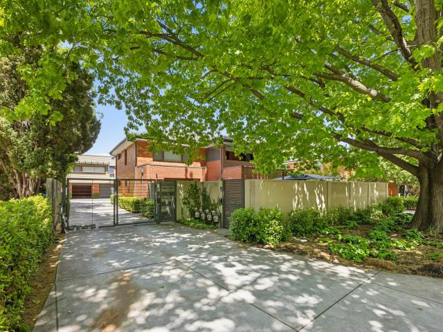 Property for rent in Woden, Australian Capital Territory