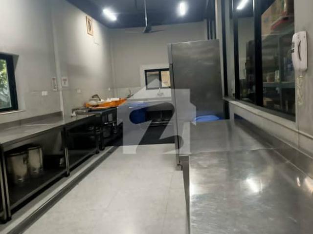 Building for sale in اسلام آباد, زون 1