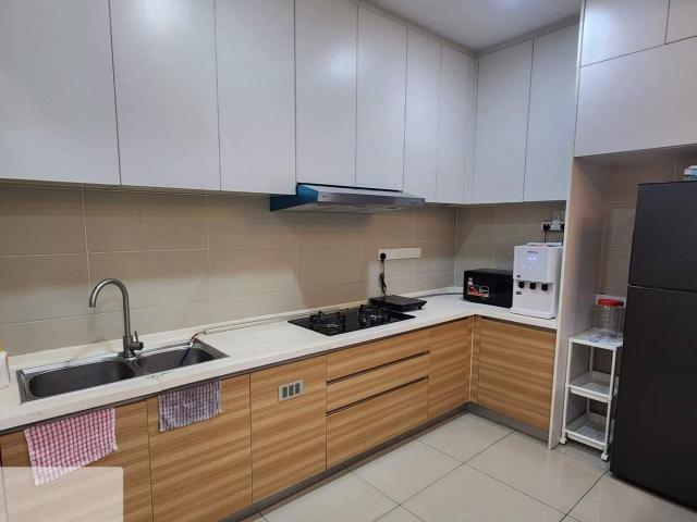 Room for rent in Petaling, Alam Impian