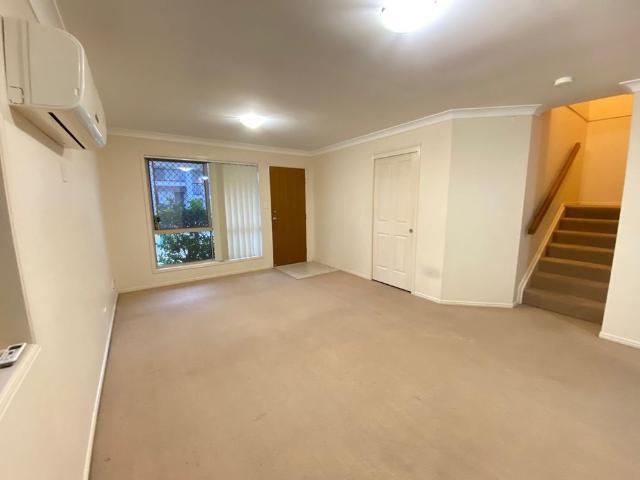 Townhouse for rent in Toombul, Queensland