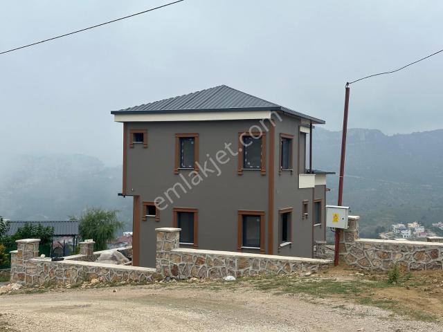 Toroslar, Mersin içerisinde satılık Villa