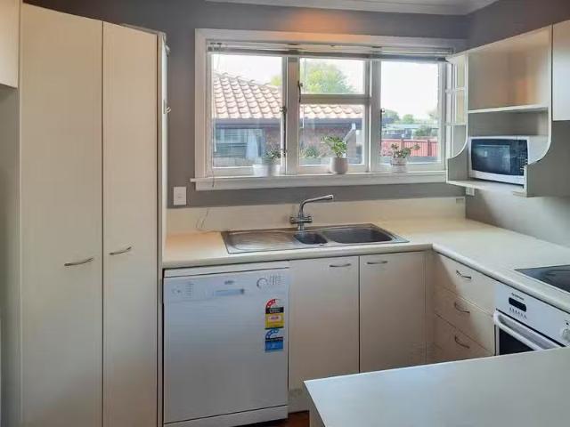 House for rent in Bishopdale, Canterbury