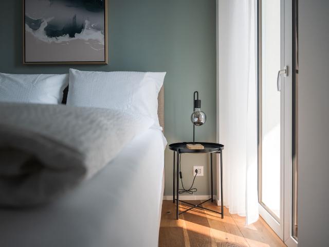 Apartment mieten in Einigen, Zürich