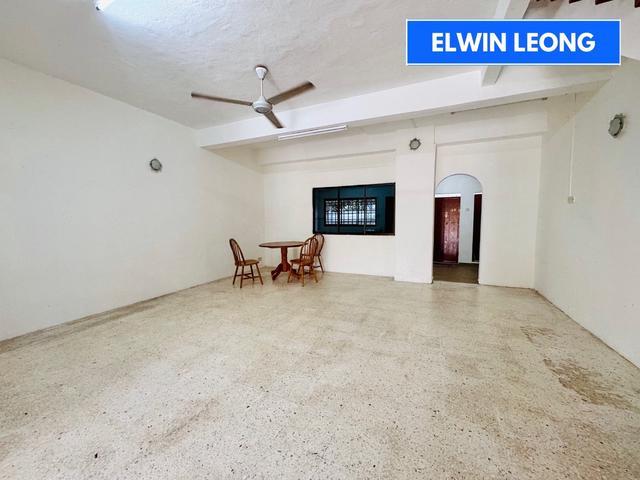 Terraced House for rent in Georgetown, Penang