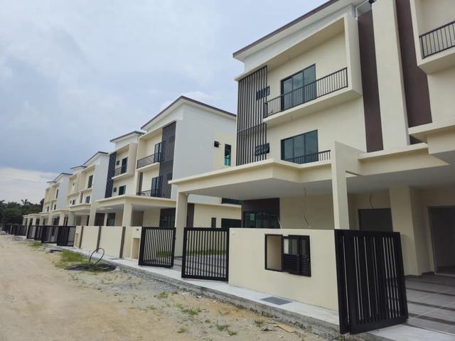 Residential House for sale in Perak, Intan