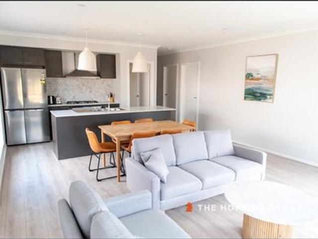 Granny Flat for rent in Geelong, Victoria