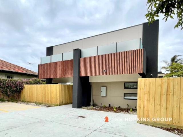 Granny Flat for rent in Bentleigh East, Melbourne