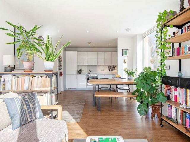 Apartment for rent in Old Ford, Greater London